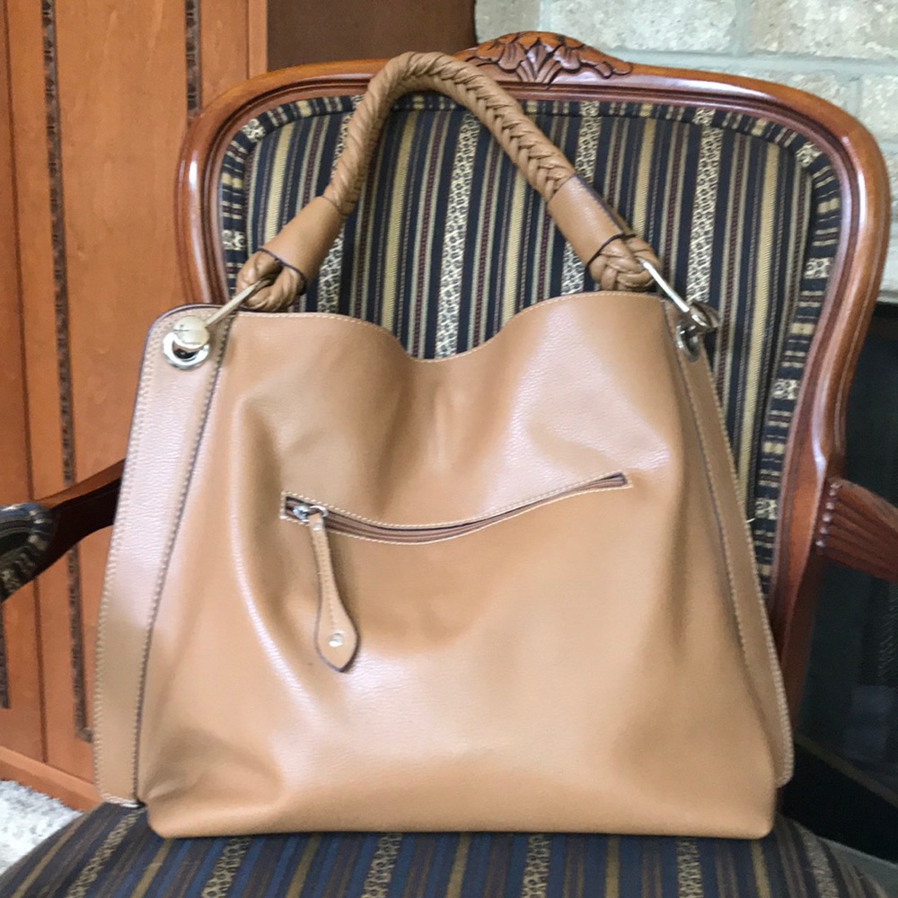 Handbag - Picture 2 of 5